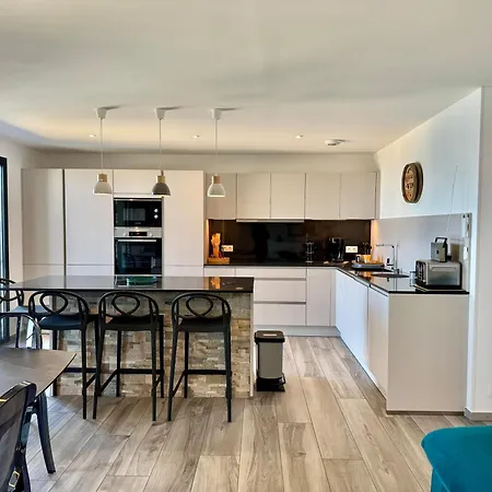 Fronte Di Mare - Grand Confort Vue *